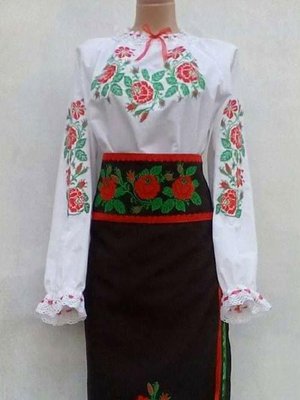 Вишита сукня
